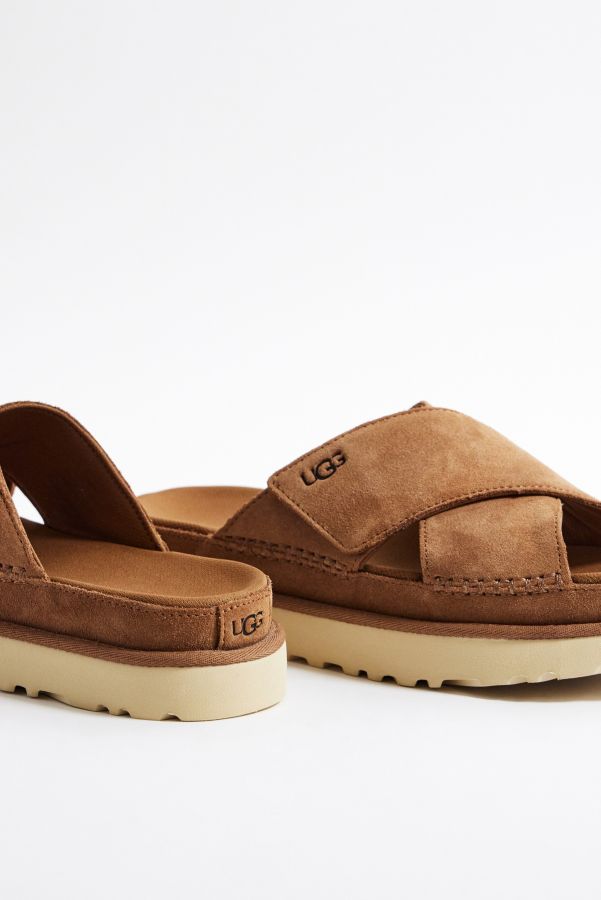 Slide View: 3: UGG Goldenstar Chestnut Sliders