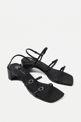 black strappy sandals