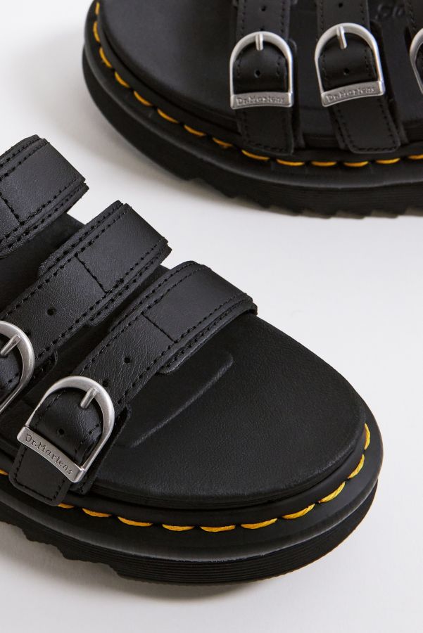 Vista de diapositivas: 5: Dr. Martens Black Hydro Leather Blaire Slide Sandals