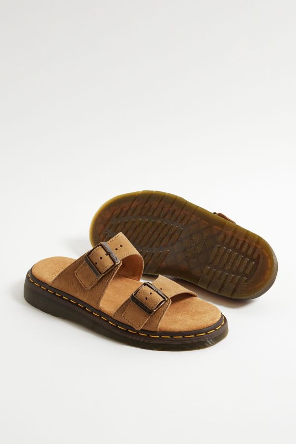 Vista de diapositivas: 2: Dr. Martens Tan Josef Nubuck Leather Buckle Slide Sandals