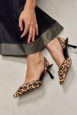 Tacones UO Leopardo con Hebilla y Correa Trasera