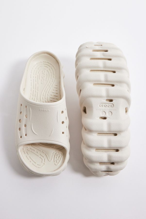 Vista de diapositivas: 4: Crocs Stucco Echo Sliders