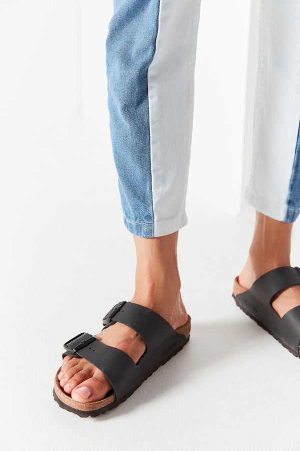 Birkenstock Arizona Black Leather Sandals | Urban Outfitters UK