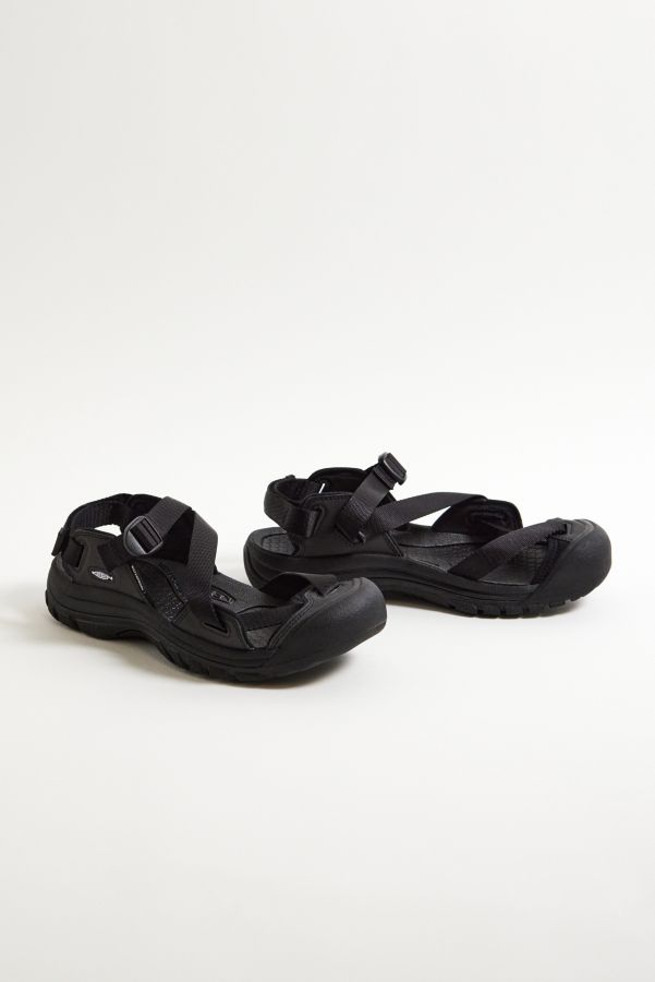 Vista de diapositivas: 1: KEEN Black Zerraport II Sandals