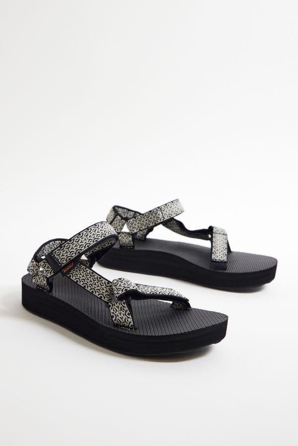 Slide View: 5: Teva – Mittelhohe Sandalen „Universal“ in Schwarz