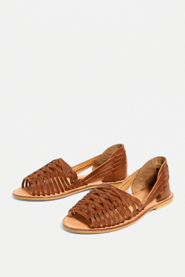 mens huarache sandals urban outfitters