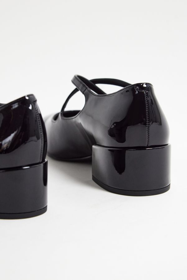 Slide View: 5: Charles & Keith Mary Jane Schuhe