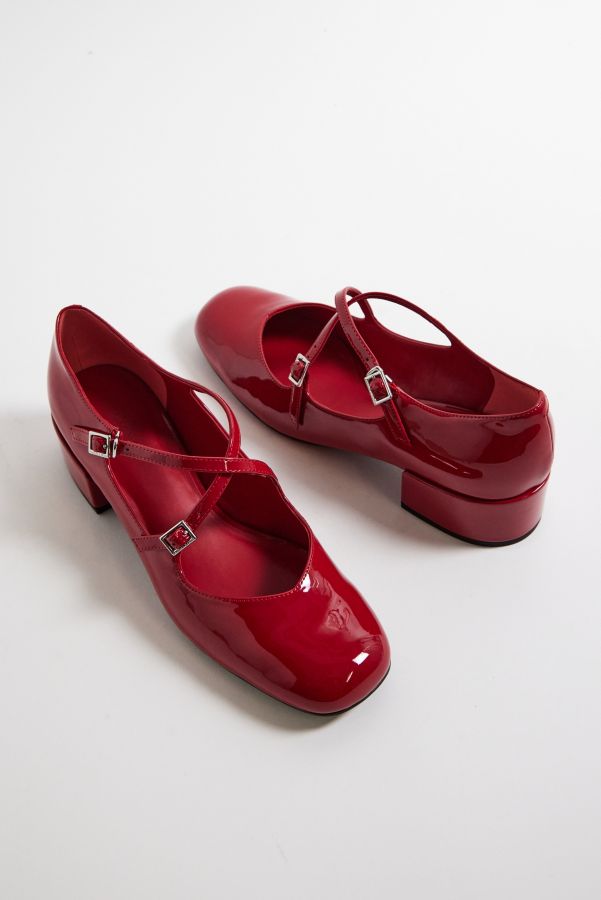 Slide View: 2: Charles & Keith Mary Jane Schuhe