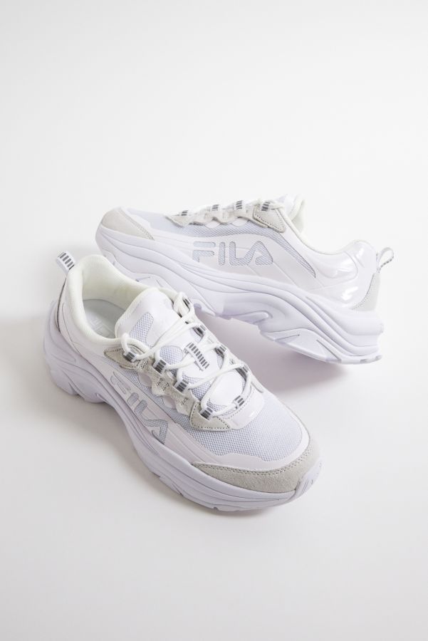 Slide View: 2: Fila White Alpha Ray Linear Trainers