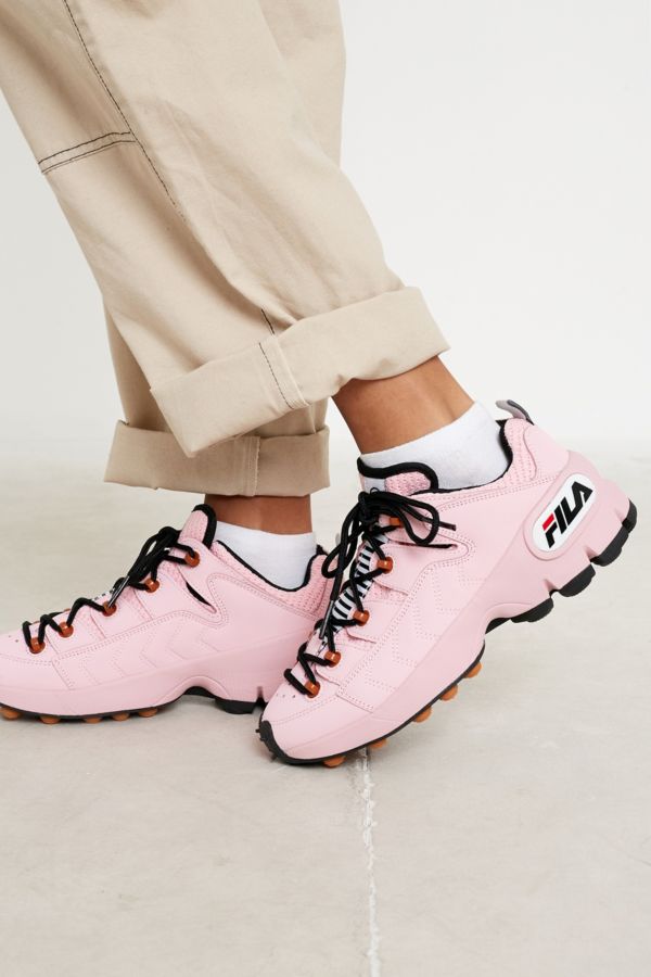 FILA â Sneaker âTrailpacerâ in Rosa | Urban Outfitters DE