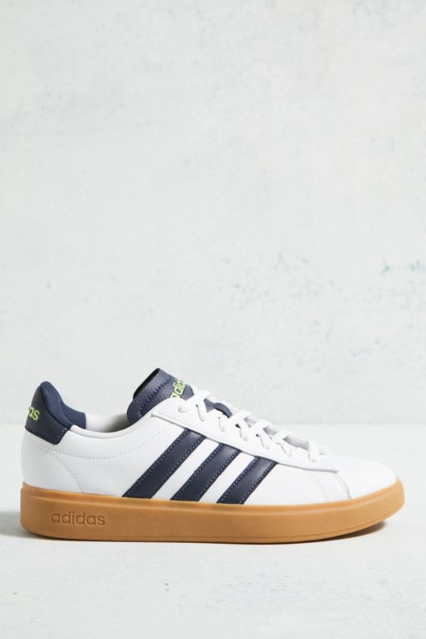 Vista diapositiva: 5: adidas Grand Court 2.0 Gumsole Trainers