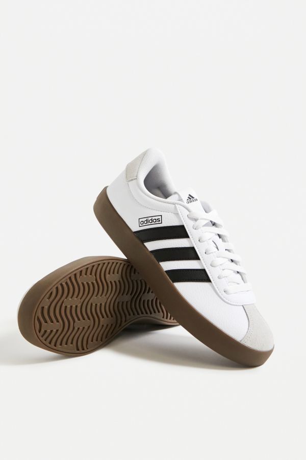 Vista diapositiva: 2: Scarpe da ginnastica adidas White VL Court 3.0