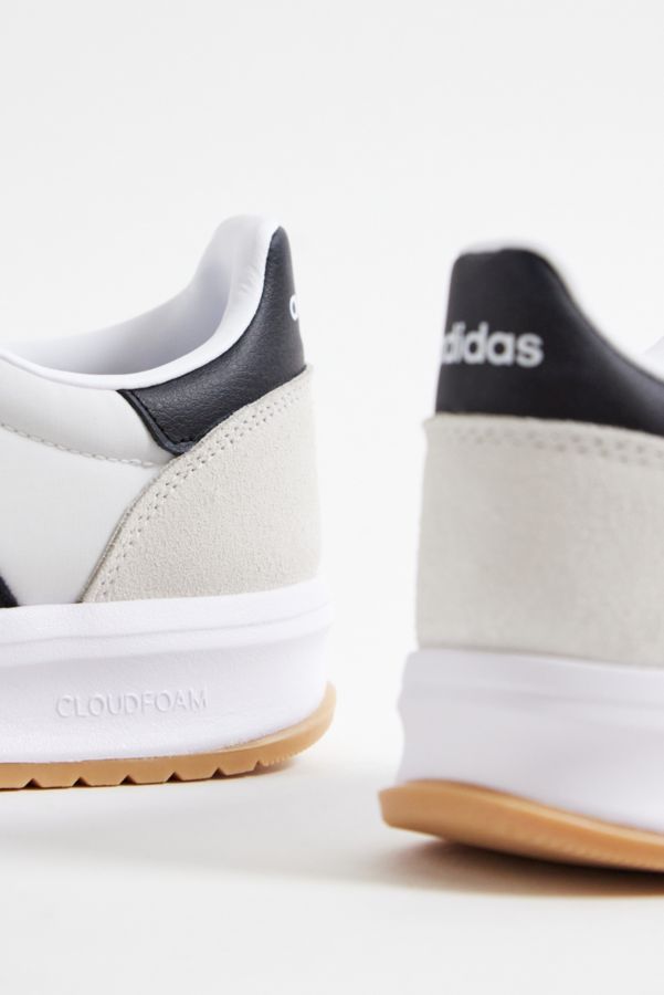 Slide View: 4: adidas Baskets Run 72 Blanches