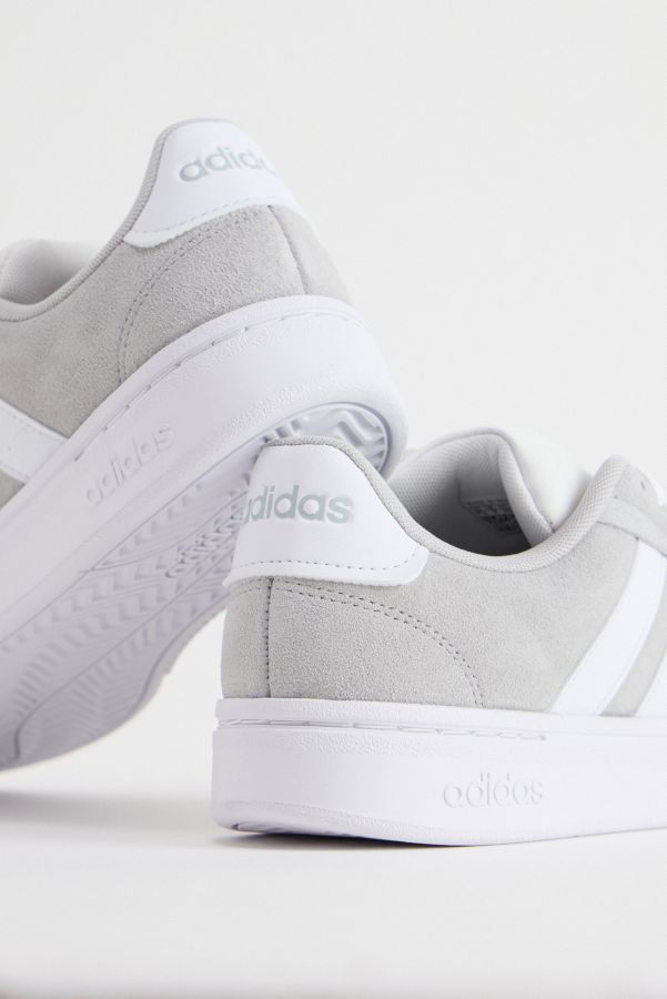 Vista diapositiva: 4: adidas Grigio Court Alpha 00s Scarpe da Ginnastica