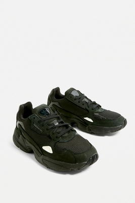 adidas falcon trainers black