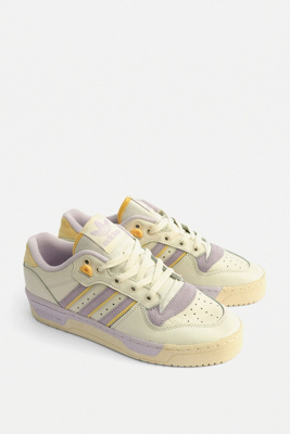 adidas lila