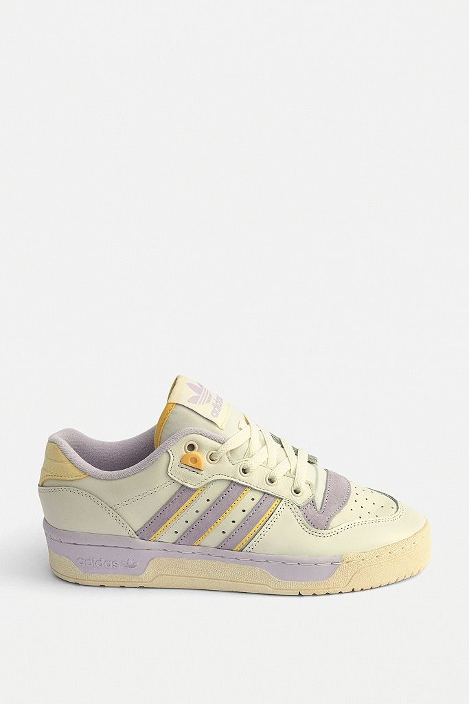 adidas Originals – Flache Sneaker „Rivalry“ in Flieder adidas Originals – Flache Sneaker Rivalry | Urban