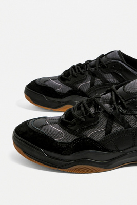 vans varix black
