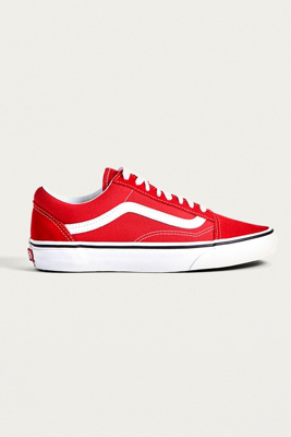vans old skool trainers in red