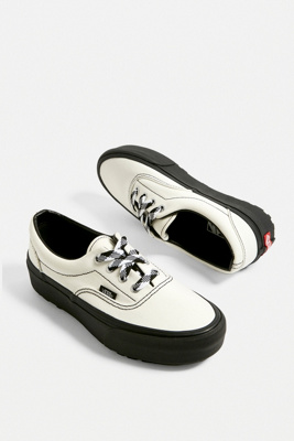 90s platform vans