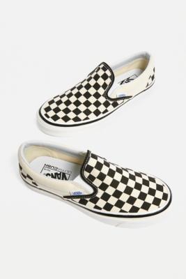 how to clean checkerboard slip on vans
