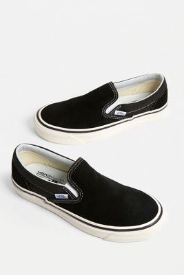 vans classic black slip on trainers