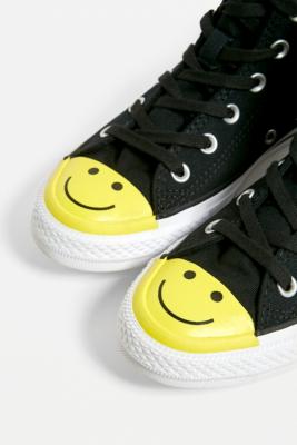 converse smiley face shoes