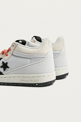 converse fastbreak putty mid trainers