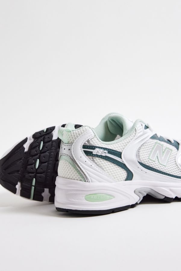 Slide View: 5: New Balance White & Green 530 Trainers