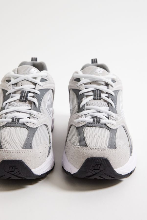 Slide View: 4: New Balance Grey 530 Trainers