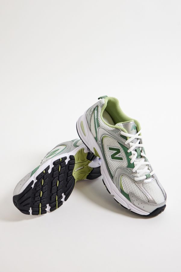 Slide View: 1: New Balance White & Green 530 Trainers