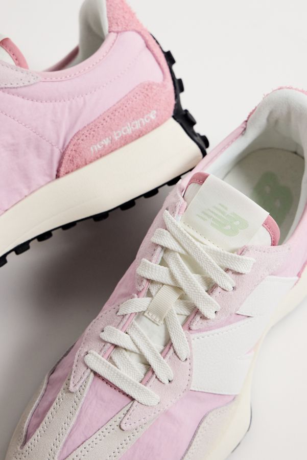 Slide View: 5: New Balance Hazy Rose 327 Trainers