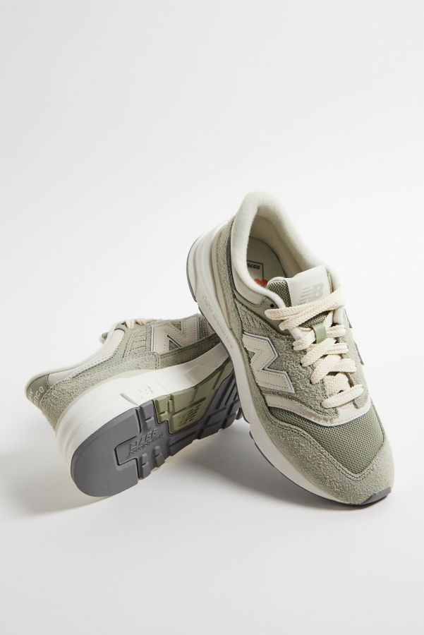 Slide View: 2: New Balance Olivgrau 997 Turnschuhe