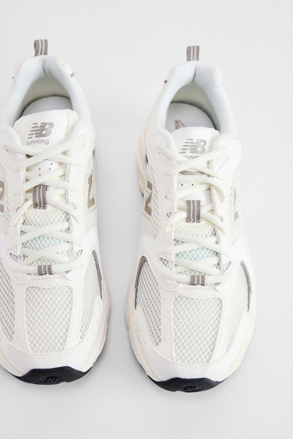 Slide View: 4: New Balance White & Grey 530 Trainers