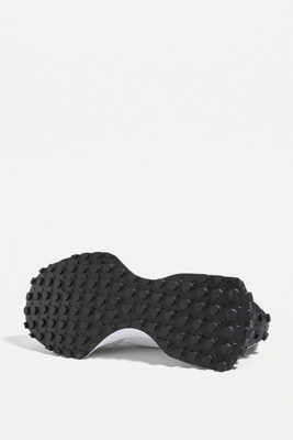 new balance 327 urban outfitters