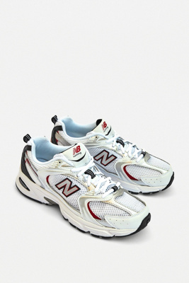 urban outfitters new balance