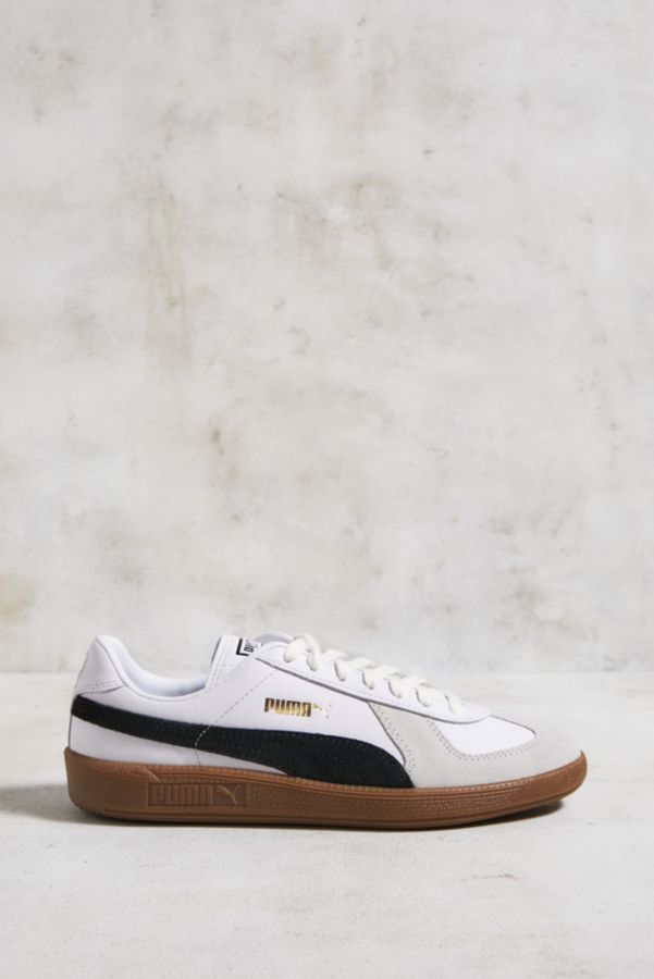 Slide View: 2: PUMA White Army Trainer Suede Trainers