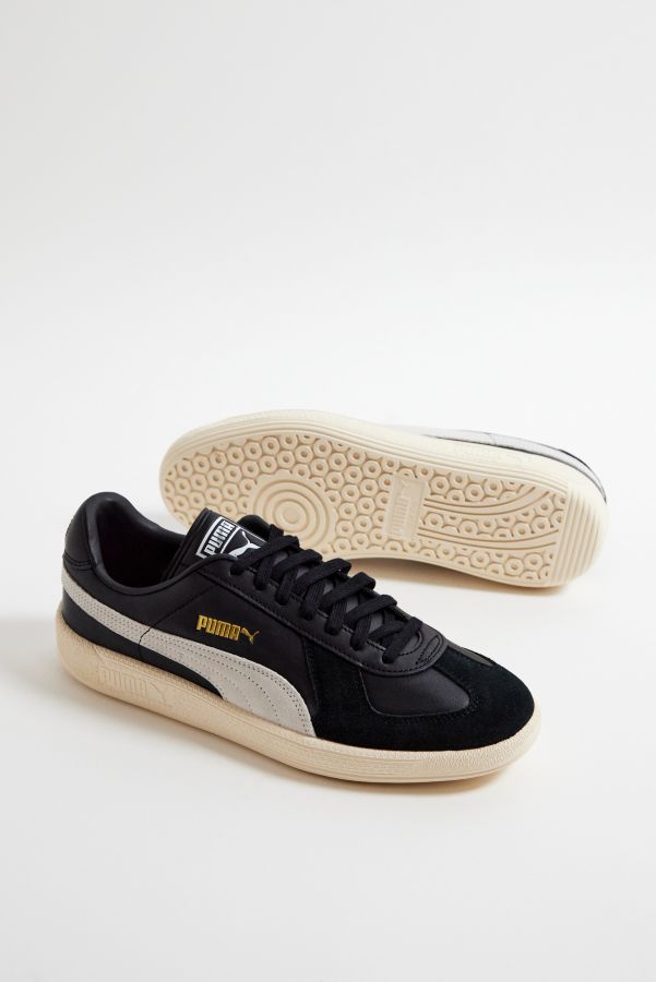 Slide View: 2: PUMA Schwarz Armee Trainer Wildleder Trainers