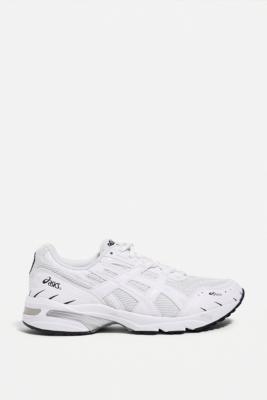 asics navy trainers