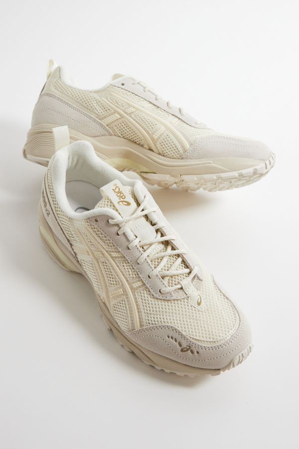 Vista diapositiva: 3: ASICS Beige Gel 1090 Scarpe da Ginnastica