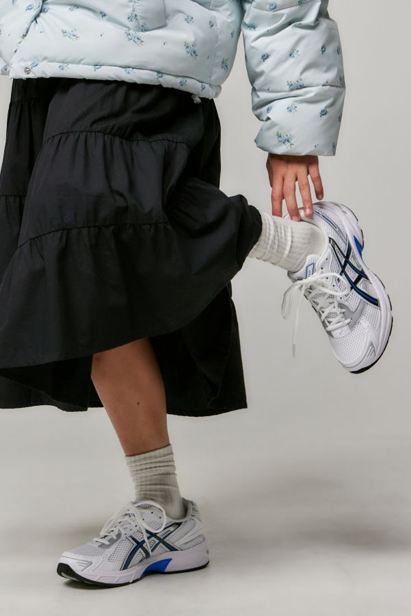 Slide View: 1: Baskets Asics Blanches & Bleues 1130