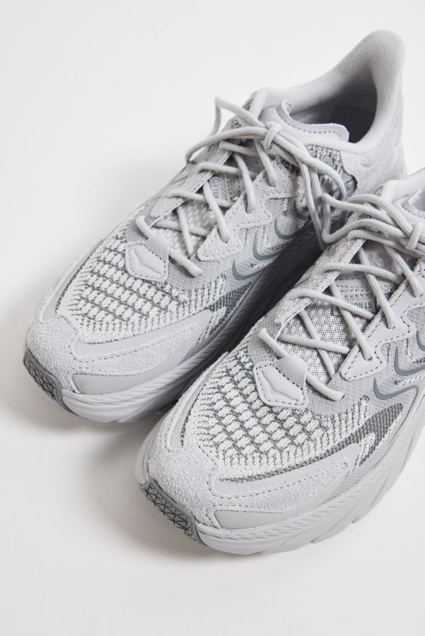 Vista diapositiva: 4: HOKA Grigio Clifton LS Trainer