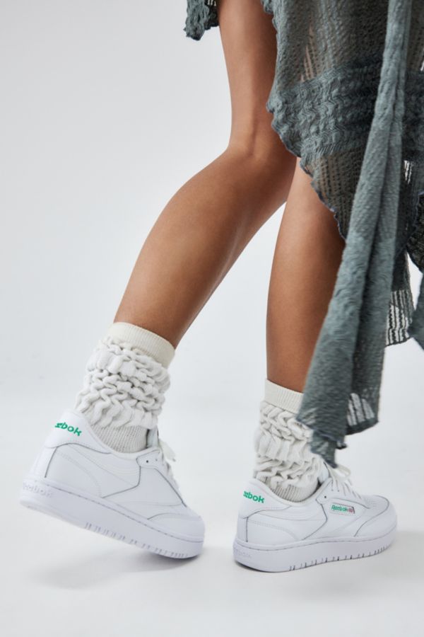 Vista diapositiva: 1: Reebok White Club C Trainers