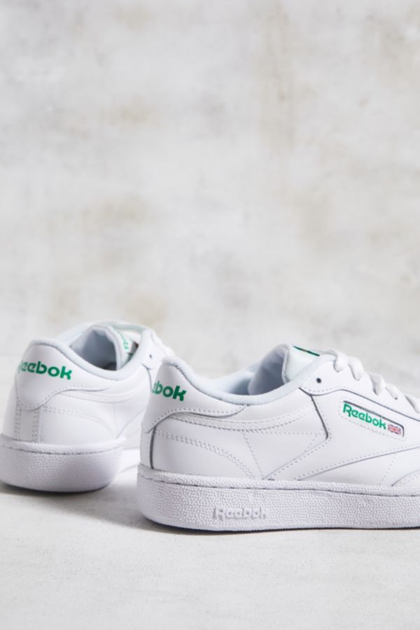 Vista diapositiva: 4: Reebok White Club C Trainers