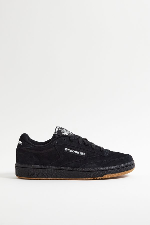 Vista diapositiva: 2: Reebok Black Suede Club C 85 Trainers