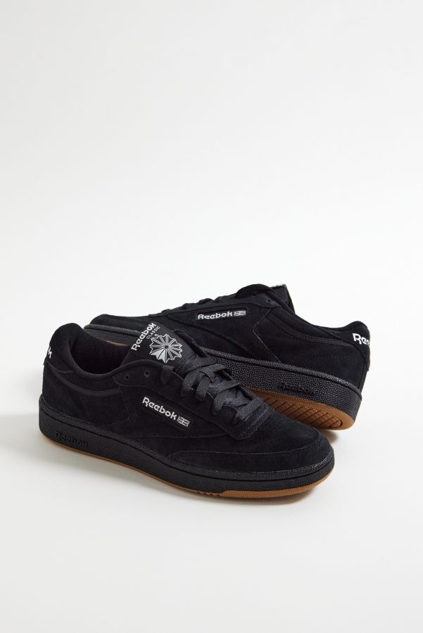 Vista diapositiva: 3: Reebok Black Suede Club C 85 Trainers