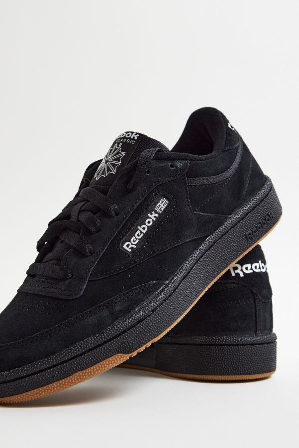 Vista diapositiva: 4: Reebok Black Suede Club C 85 Trainers