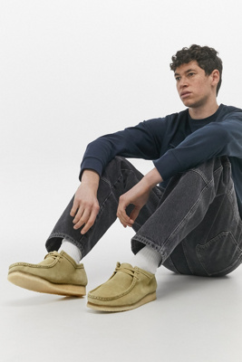 clarks maple wallabees