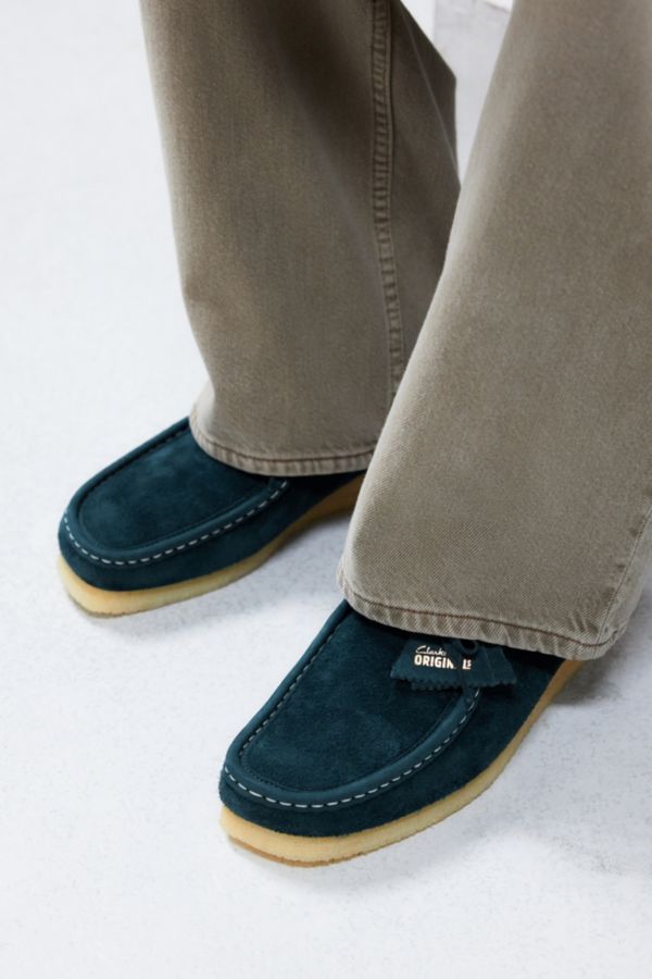 Vista diapositiva: 2: Clarks Originals Wallabee Navy Scarpe in pelle scamosciata verde acqua