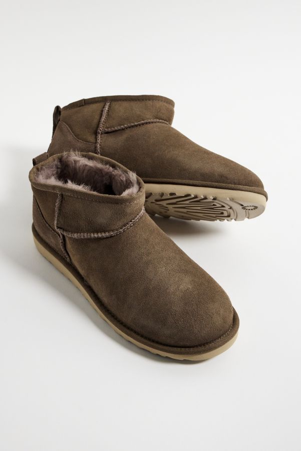 Vista de diapositivas: 1: Botas UGG Hickory Ultra Mini Clásicas